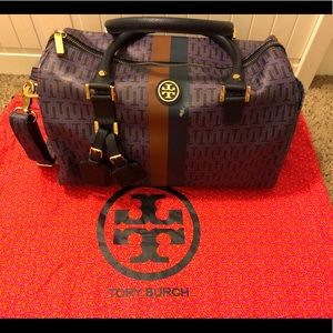Tory Burch Geo-T Logo Satchel